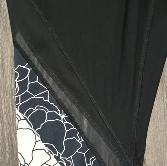 Woman's RBX Black and White Leggings - Picture 2 of 5